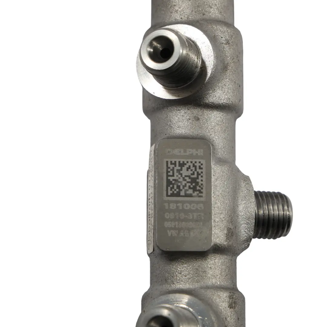 4M Iniezione Carburante Linea Tubo Destra 3.0 TDI per Audi A6 C8 Q7 con numero di parte 059130090DL Audi A6 C8 Q7 4M Iniezione Carburante Linea Tubo Destra 3.0 TDI - SKU 059130090DL - Numero di parte 059130090DL