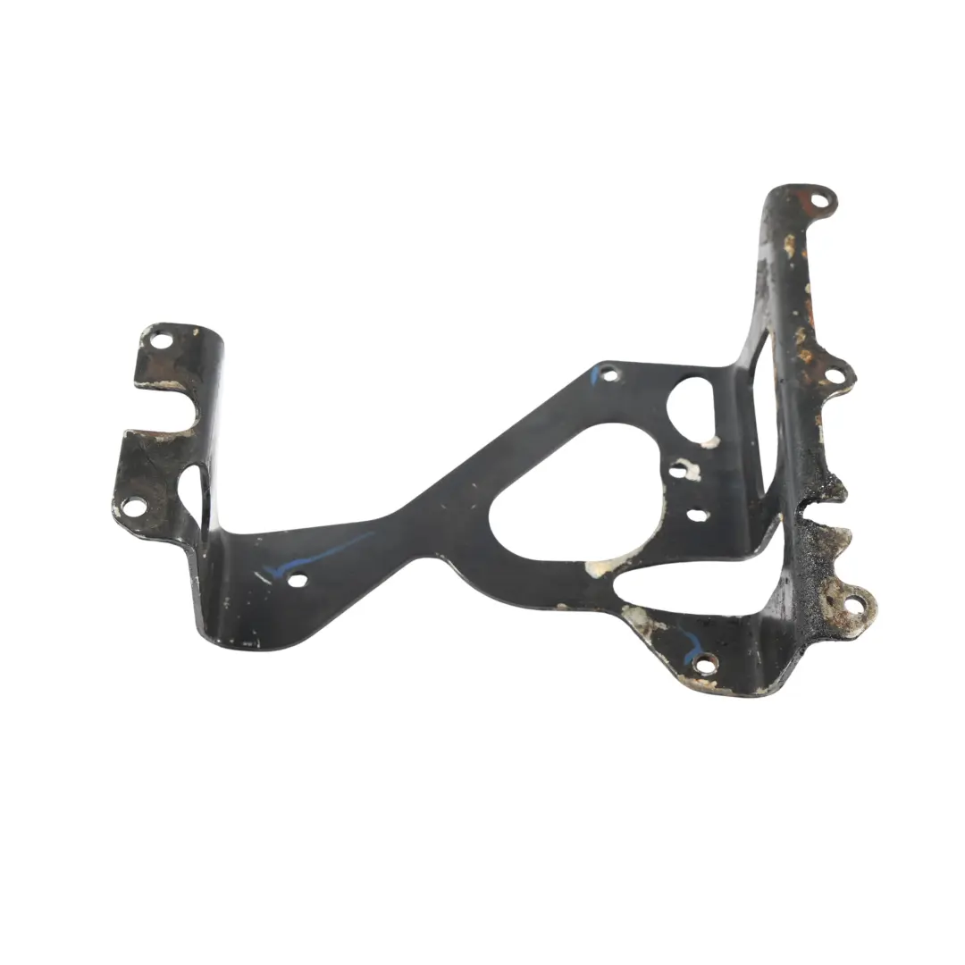 Audi A4 B8 A5 8T Q7 4L Supporto Staffa Radiatore Valvola EGR 3.0 TDI - SKU 059131035B - Numero di parte 059131035B