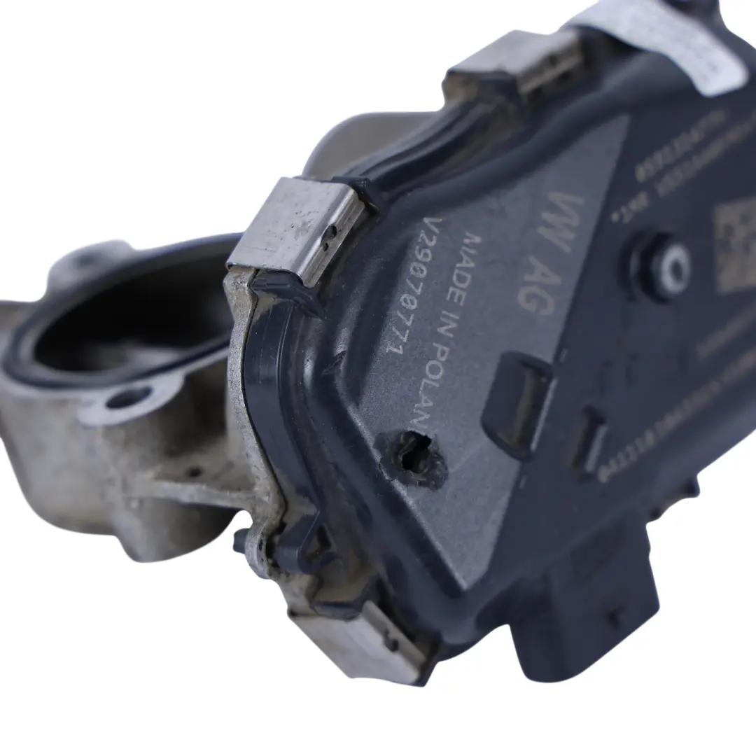 Audi A6 C8 EGR Corpo Farfallato Valvola Ricircolo Gas Scarico D - SKU 059131477H - Numero di parte 059131477H