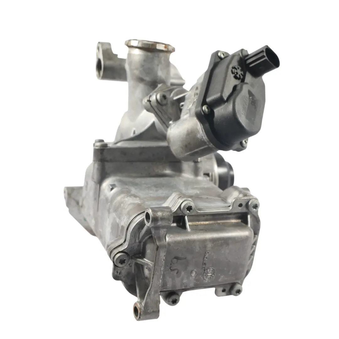 Zawór EGR Chłodnica Spalin 3.0 TDI Diesel do Audi A4 B8 A6 C7 o numerze 059131515CG Audi A4 B8 A6 C7 Zawór EGR Chłodnica Spalin 3.0 TDI Diesel - SKU 059131515CG-2 - Numer Części 059131515CG