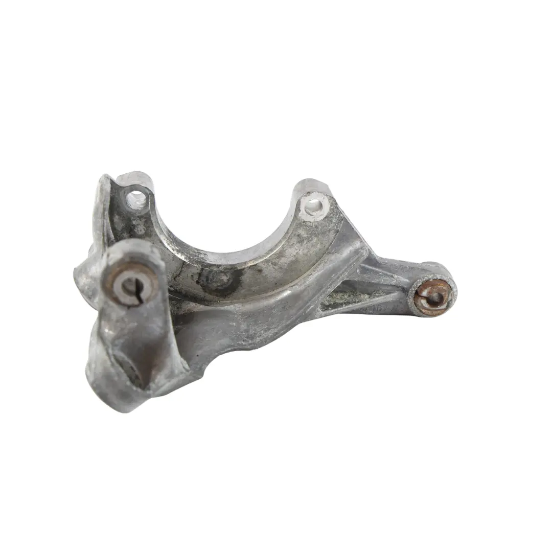 Łapa Wspornik Pompy 3.0 TDI do Porsche Cayenne 92A Audi Q7 4L o numerze 059145167AM Porsche Cayenne 92A Audi Q7 4L Łapa Wspornik Pompy 3.0 TDI - SKU 059145167AM - Numer Części 059145167AM