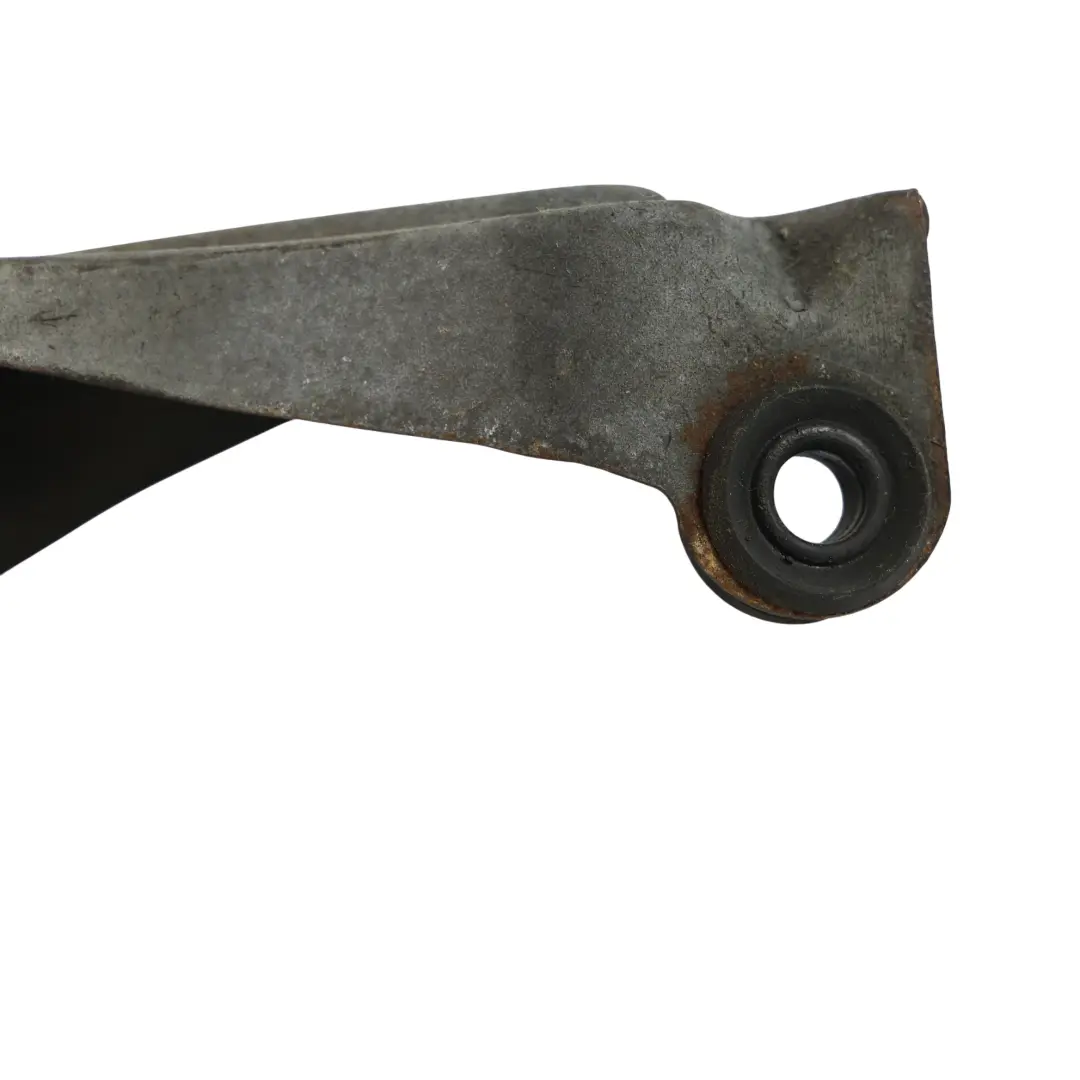 Wspornik Mocowanie Intercoolera 2.0 TDI do Audi A4 B7 o numerze 059145814B Audi A4 B7 Wspornik Mocowanie Intercoolera 2.0 TDI - SKU 059145814B - Numer Części 059145814B