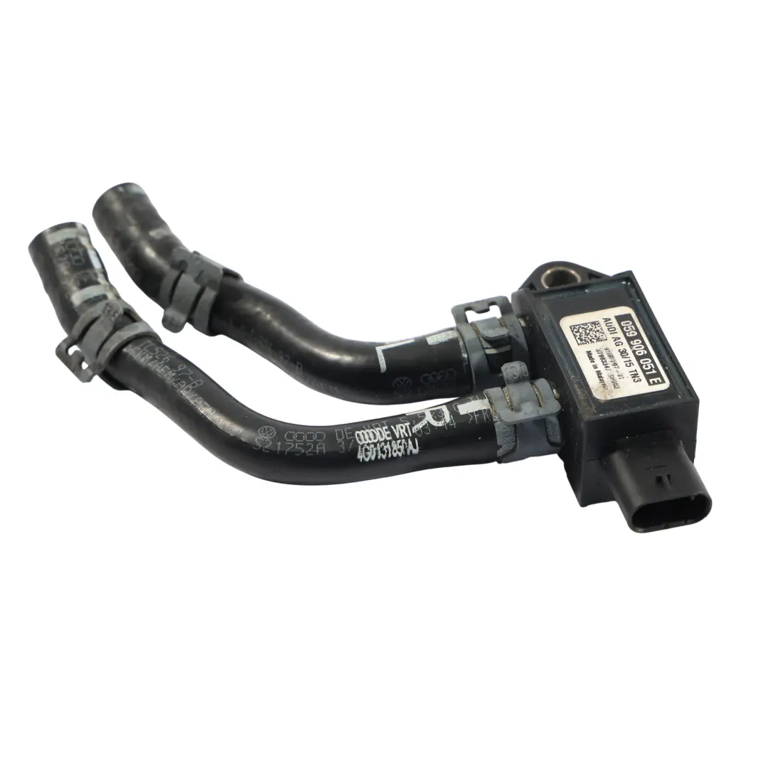 Czujnik Ciśnienia Spalin DPF Diesel 3.0 TDI do Audi A6 C7 A7 4G o numerze 059906051E Audi A6 C7 A7 4G Czujnik Ciśnienia Spalin DPF Diesel 3.0 TDI - SKU 059906051E - Numer Części 059906051E