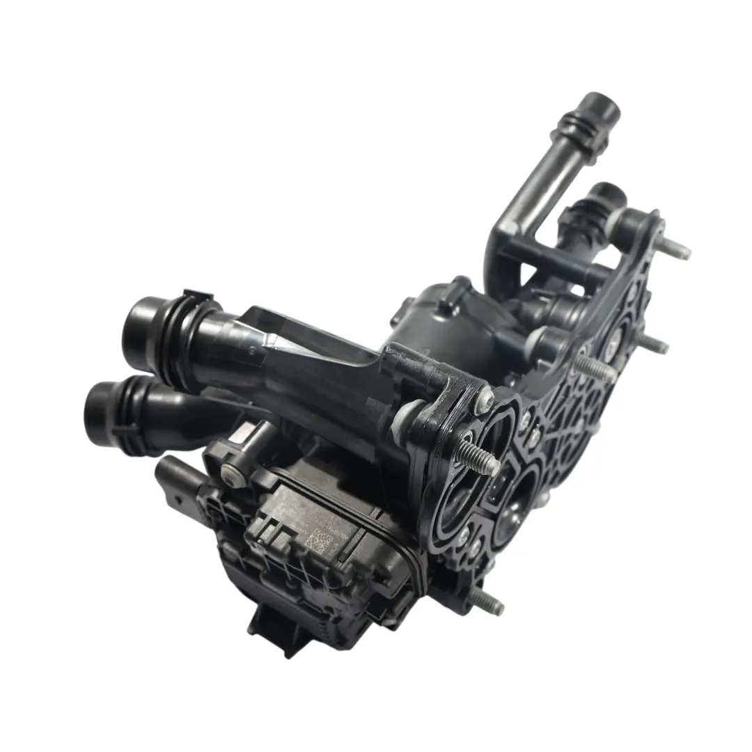 Obudowa Termostatu Silnika Diesel 2.0 TDI do Audi A4 B9 A5 F5 o numerze 05L121111H Audi A4 B9 A5 F5 Obudowa Termostatu Silnika Diesel 2.0 TDI - SKU 05L121111H - Numer Części 05L121111H