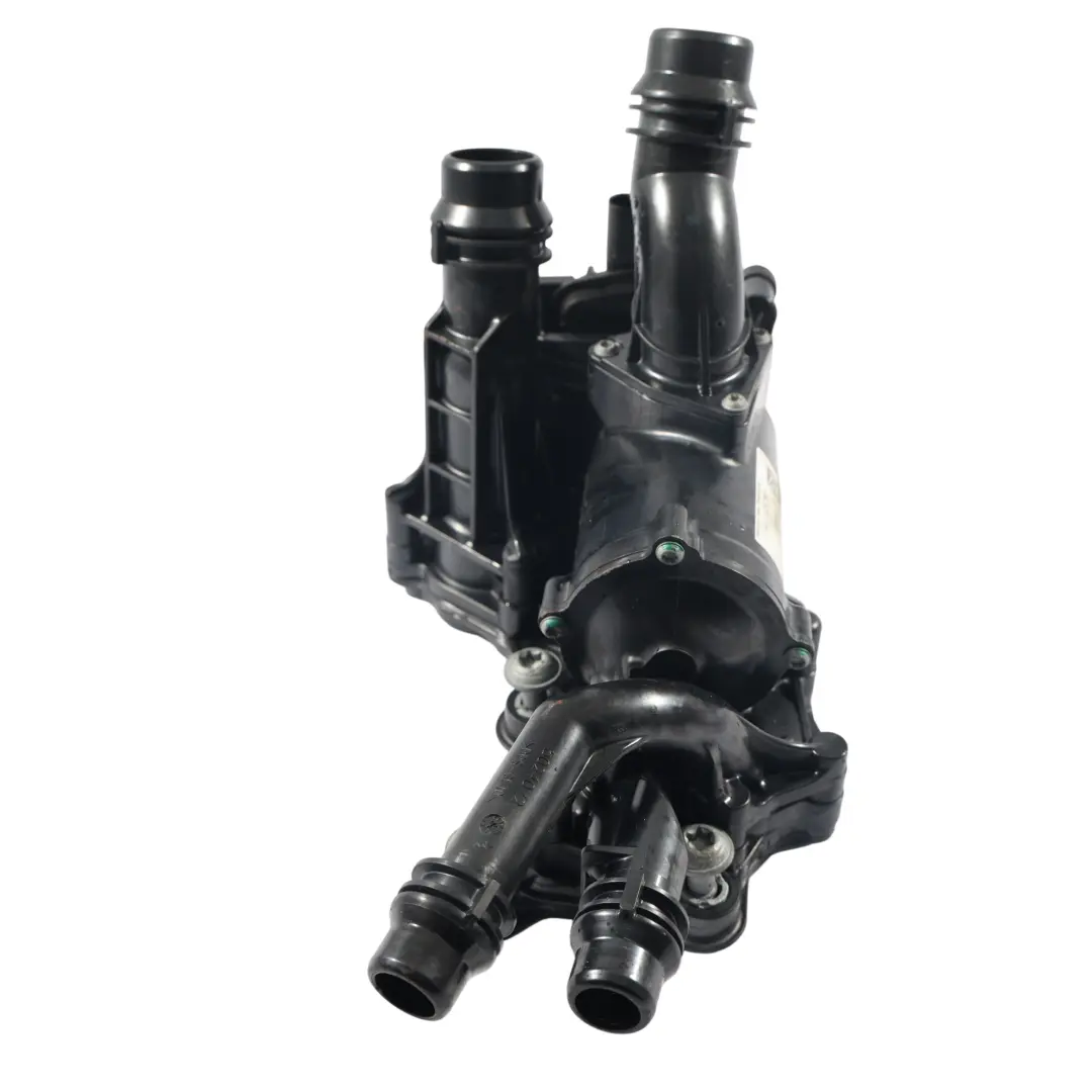 Audi A4 B9 A5 F5 Boîtier Thermostat Diesel 2.0 TDI - SKU 05L121111H - Numéro de pièce 05L121111H