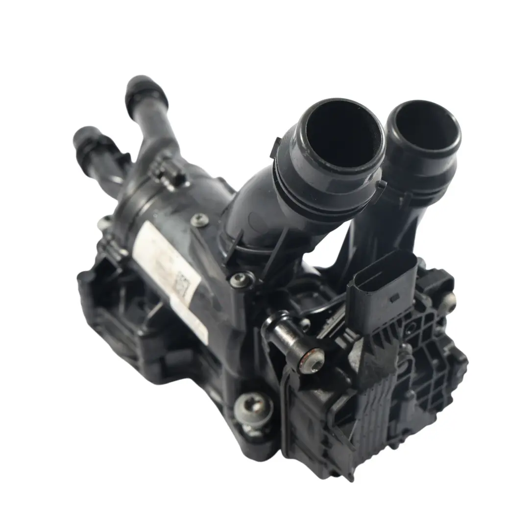 Carcasa Termostato Refrigerante Motor Diesel 2.0 TDI para Audi A4 B9 A5 F5 con número de pieza 05L121111H Audi A4 B9 A5 F5 Carcasa Termostato Refrigerante Motor Diesel 2.0 TDI - SKU 05L121111H - Número de pieza 05L121111H