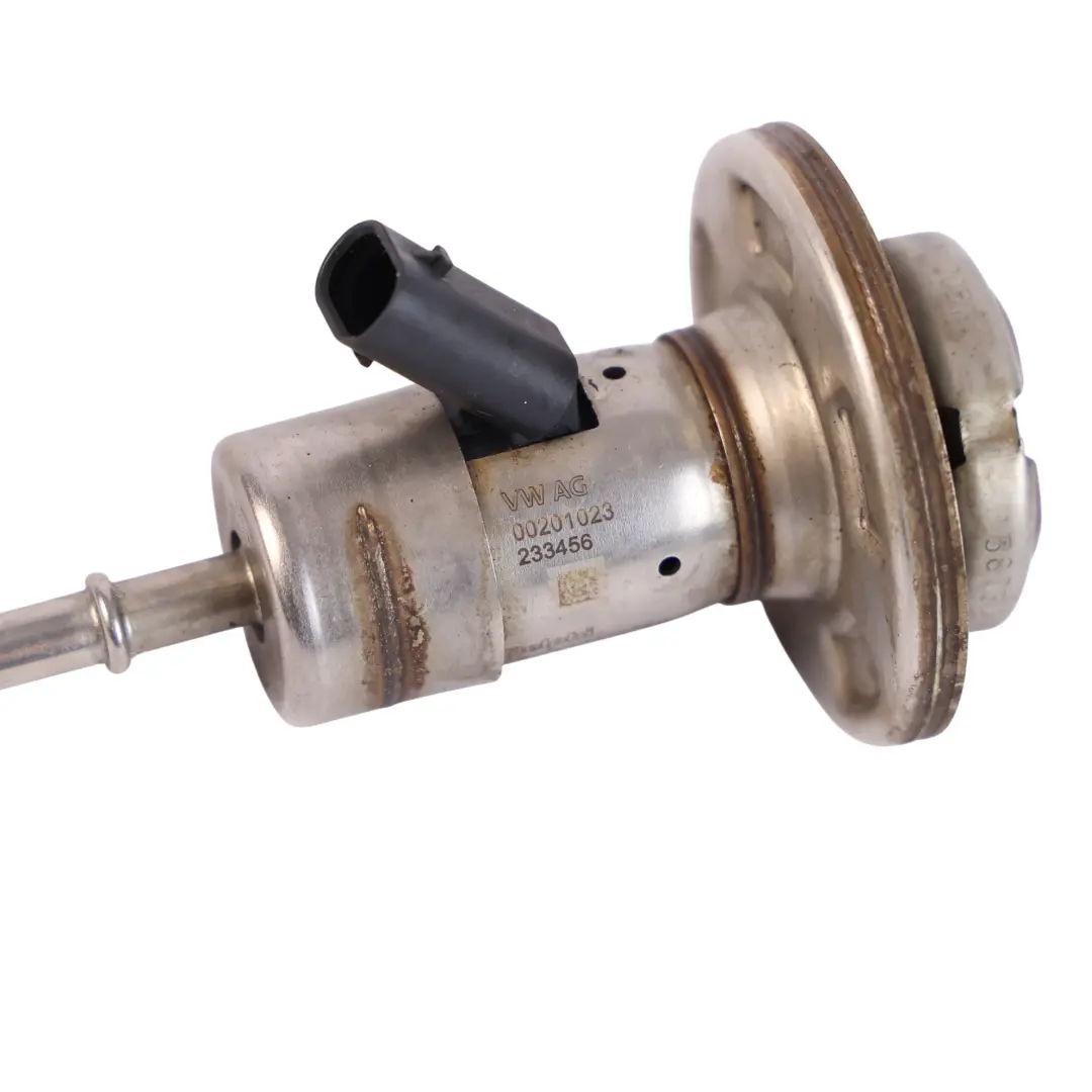 Audi Q3 F3 Injecteur De Carburant Adblue 2.0 TDI - SKU 05L131113E - Numéro de pièce 05L131113E