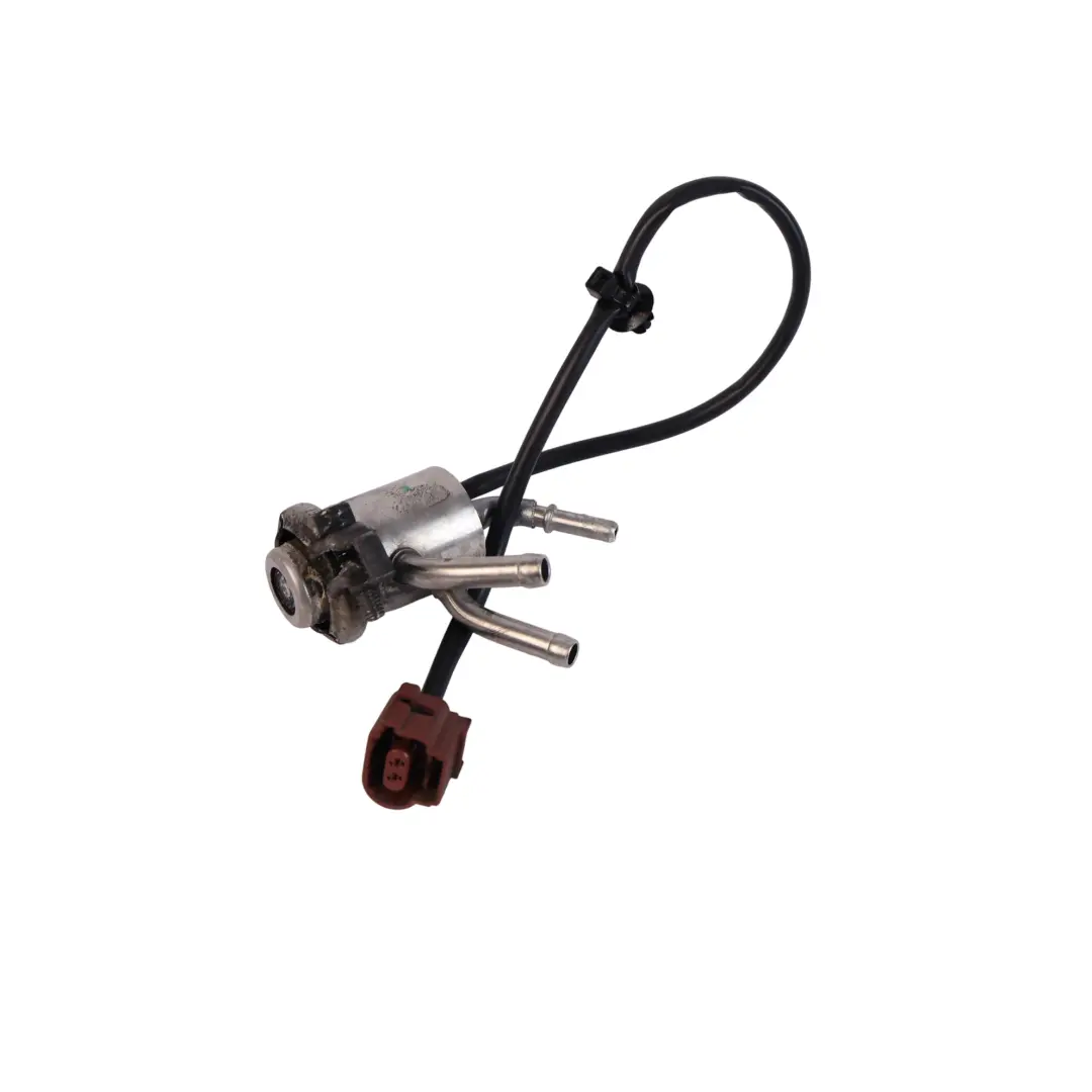 Mk8 2.0 TDI Audi Q3 F3 A3 8Y A6 C8 A7 4K Adblue Injecteur pour VW Golf à propos du numéro de pièce 05L131113G VW Golf Mk8 2.0 TDI Audi Q3 F3 A3 8Y A6 C8 A7 4K Adblue Injecteur - SKU 05L131113G - Numéro de pièce 05L131113G