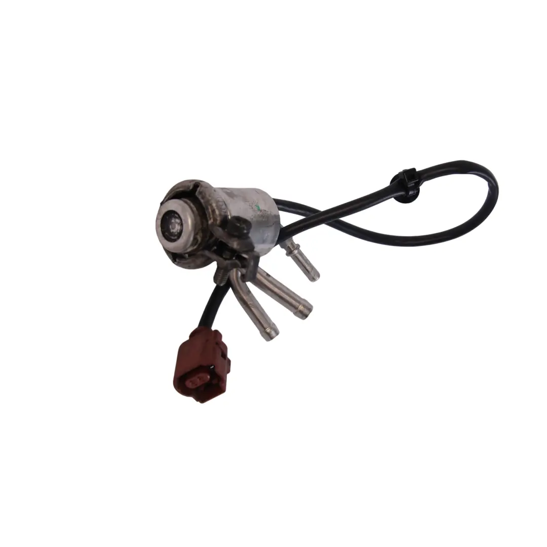 8Y A6 C8 A7 4K VW Golf Mk8 2.0 TDI Adblue Einspritzdüse für Audi Q3 F3 A3 mit Teilenummer 05L131113G Audi Q3 F3 A3 8Y A6 C8 A7 4K VW Golf Mk8 2.0 TDI Adblue Einspritzdüse - SKU 05L131113G - Teilenummer 05L131113G