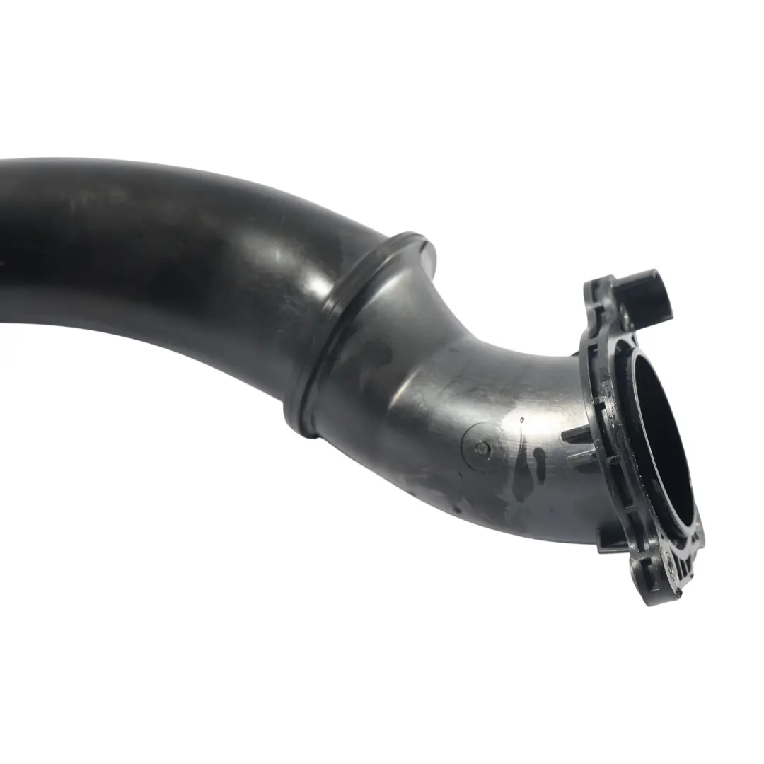 Audi A4 B9 A5 8F Manguera Intercooler Admisión Aire 2.0 TDI - SKU 05L145762J - Número de pieza 05L145762J