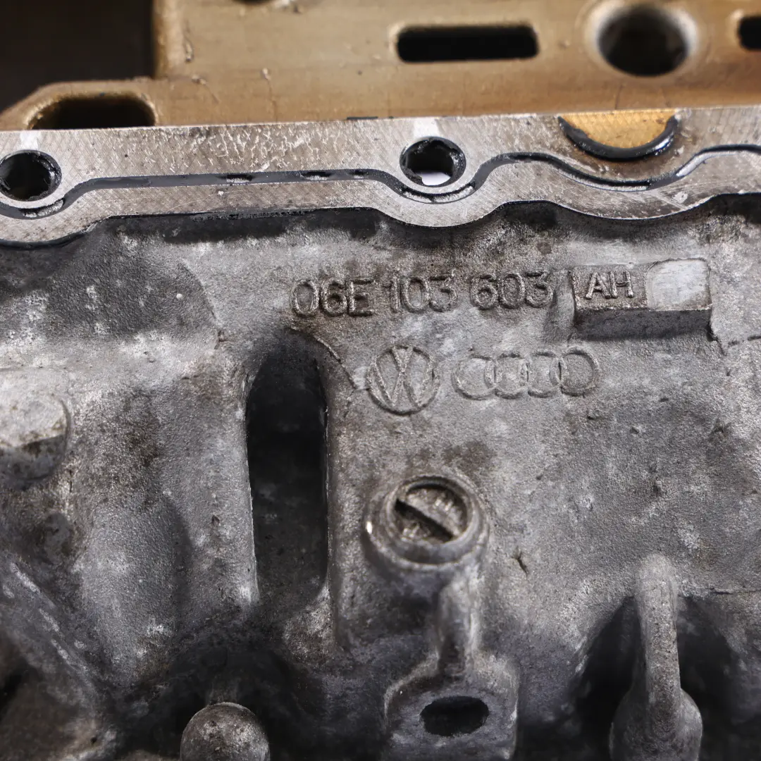 Motore Parte Superiore Coppa Olio 3.0 TFSI Benzina per Audi S4 B8 con numero di parte 06E103603AH Audi S4 B8 Motore Parte Superiore Coppa Olio 3.0 TFSI Benzina - SKU 06E103603AH-1 - Numero di parte 06E103603AH