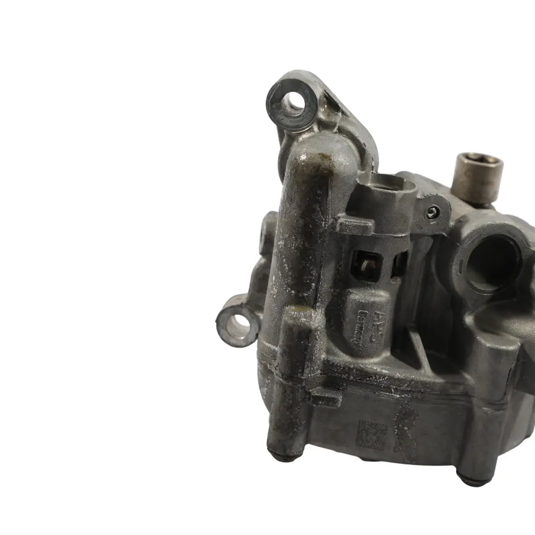 CAKA Pompa Olio Motore per Audi S4 B8 S5 8T 3.0 TFSI con numero di parte 06E115105AD Audi S4 B8 S5 8T 3.0 TFSI CAKA Pompa Olio Motore - SKU 06E115105AD - Numero di parte 06E115105AD