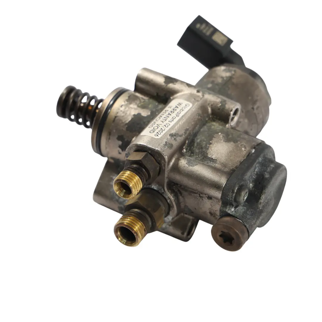 Audi A4 B7 Pompe Carburant Haute Pression 3.2 FSI AUK BKH - SKU 06E127025G - Numéro de pièce 06E127025G