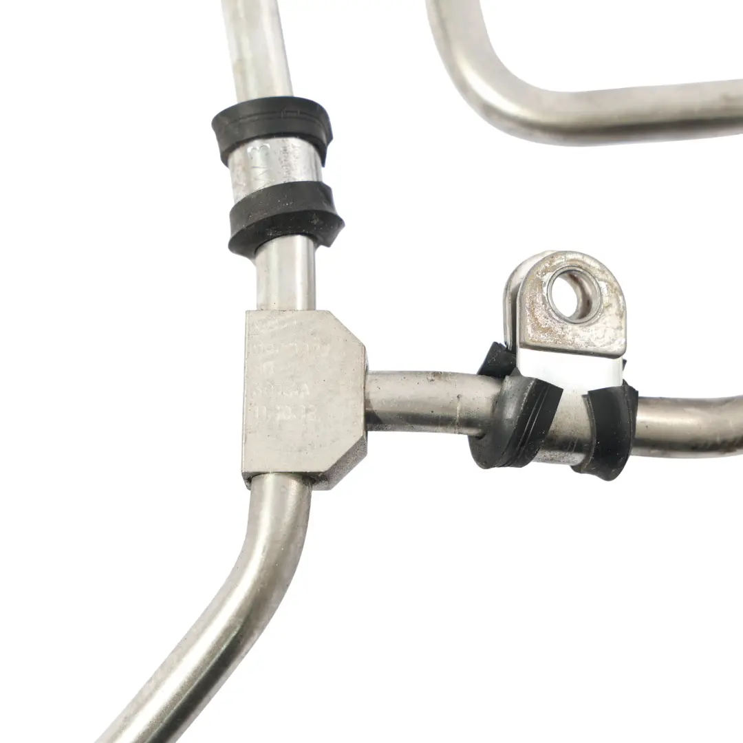 Tubo Línea Combustible Motor 3.0 TFSI V6 Gasolina para Audi S4 B8 con número de pieza 06E127501AA Audi S4 B8 Tubo Línea Combustible Motor 3.0 TFSI V6 Gasolina - SKU 06E127501AA - Número de pieza 06E127501AA