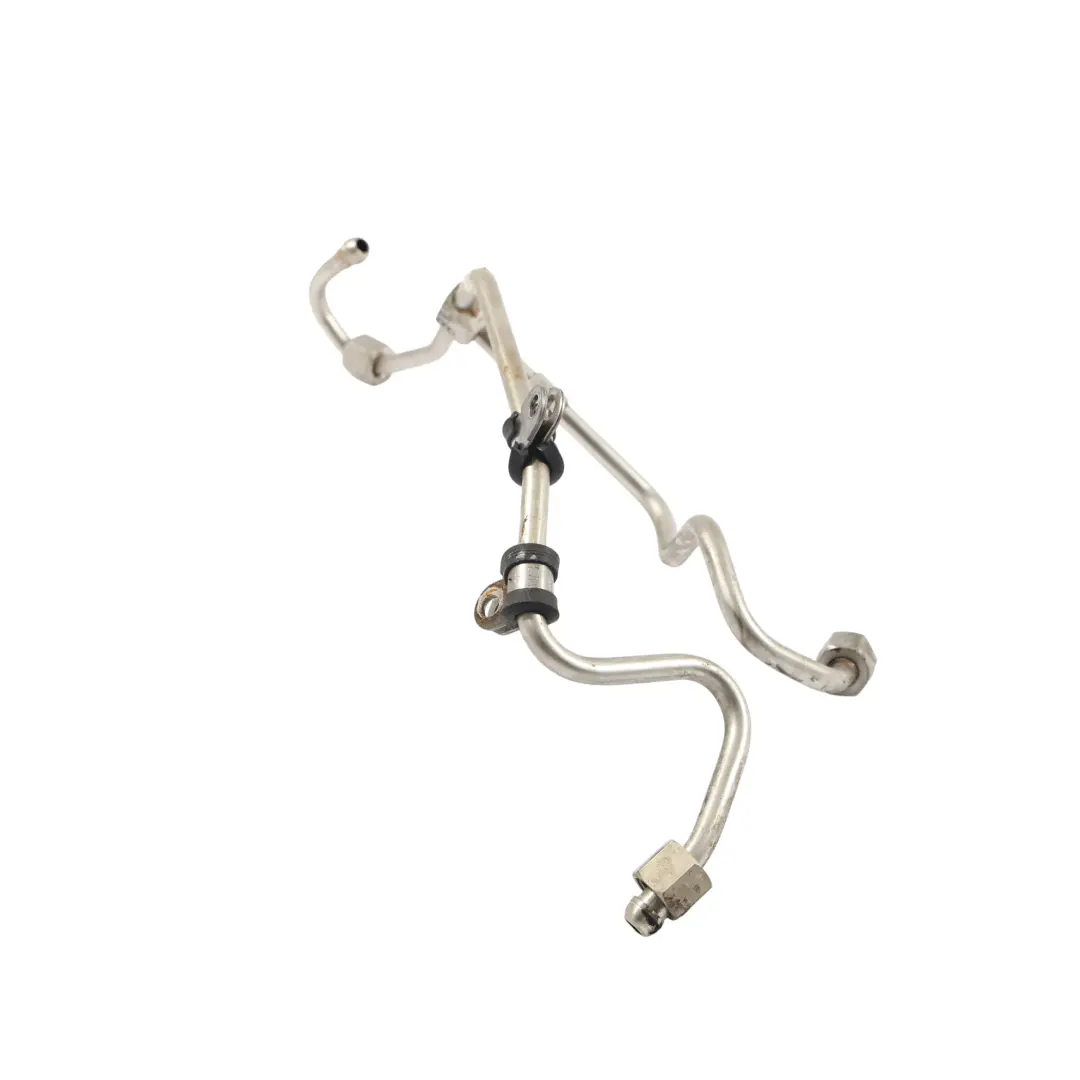 Inyector Combustible Tubería Entrada 3.2 FSI para Audi A4 B7 A6 C6 A8 D3 con número de pieza 06E127501P Audi A4 B7 A6 C6 A8 D3 Inyector Combustible Tubería Entrada 3.2 FSI - SKU 06E127501P - Número de pieza 06E127501P