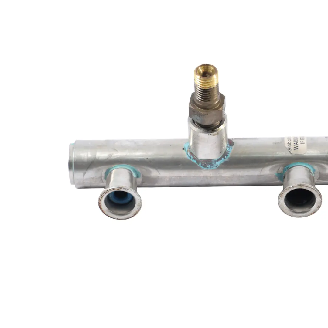 Rail Right O/S to Audi A4 A6 A8 Fuel with Part number 06E130090C Audi A4 A6 A8 Fuel Rail Right O/S - SKU 06E130090C - Part number 06E130090C