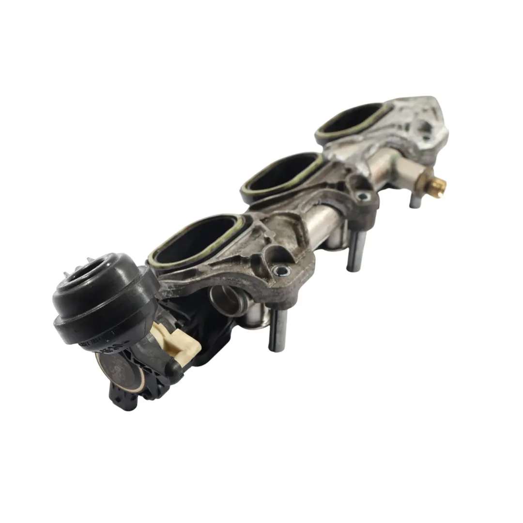 Kolektor Dolotowy Prawy 3.0 TFSI do Audi A4 S4 B8 A5 S5 8T o numerze 06E133110AR Audi A4 S4 B8 A5 S5 8T Kolektor Dolotowy Prawy 3.0 TFSI - SKU 06E133110AR - Numer Części 06E133110AR