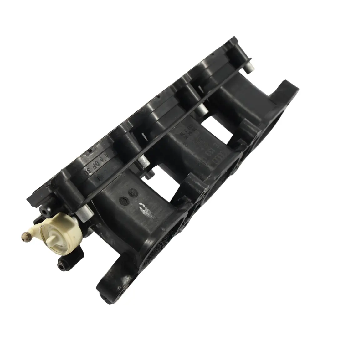 Collettore Di Aspirazione Destro per Audi A4 B7 A6 Avant A8 con numero di parte 06E133110N Audi A4 B7 A6 Avant A8 Collettore Di Aspirazione Destro - SKU 06E133110N - Numero di parte 06E133110N