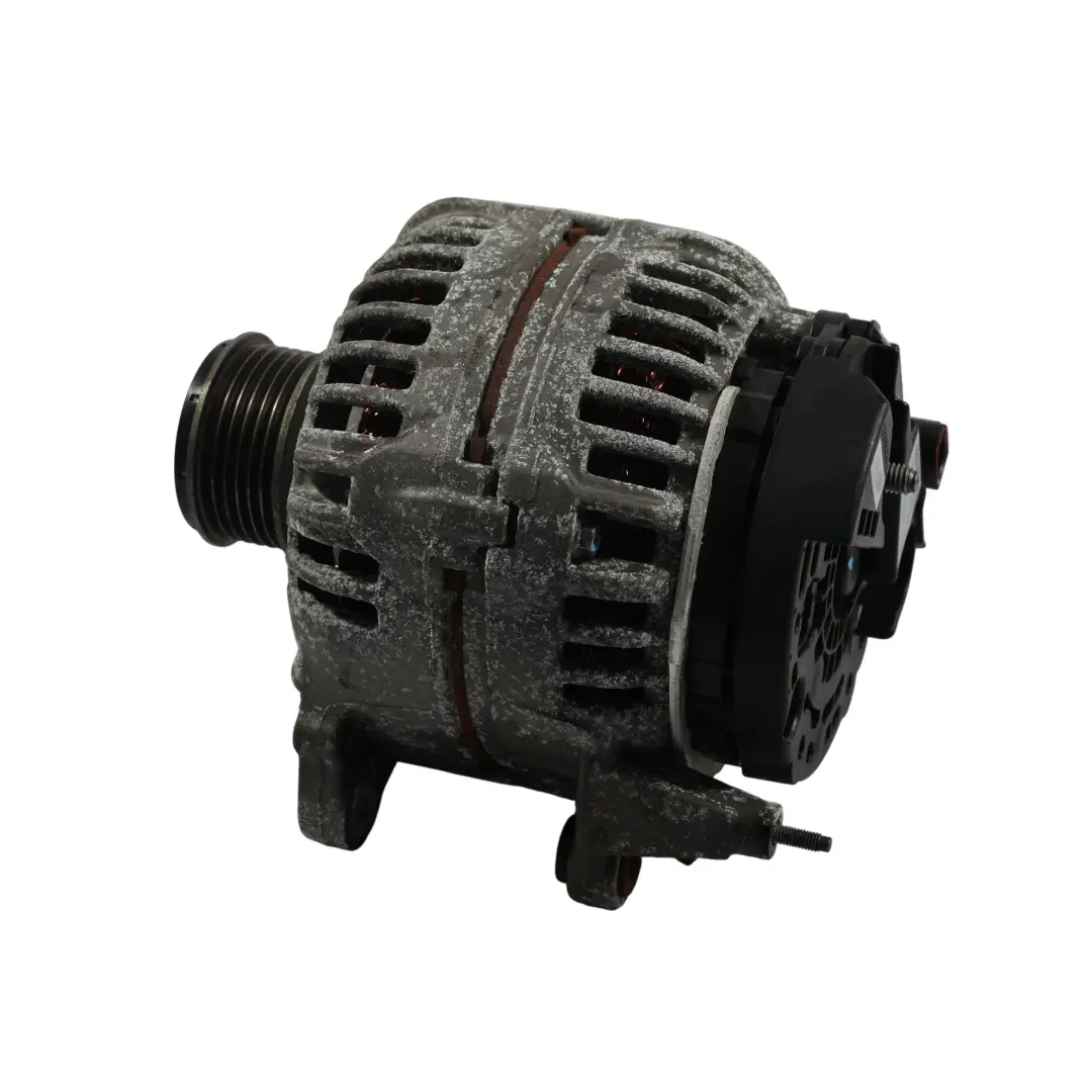 Alternateur Générateur Moteurs pour VW Golf 5 Audi A3 8P 1.9 2.0 TDI à propos du numéro de pièce 06F903023F VW Golf 5 Audi A3 8P 1.9 2.0 TDI Alternateur Générateur Moteurs - SKU 06F903023F-1 - Numéro de pièce 06F903023F