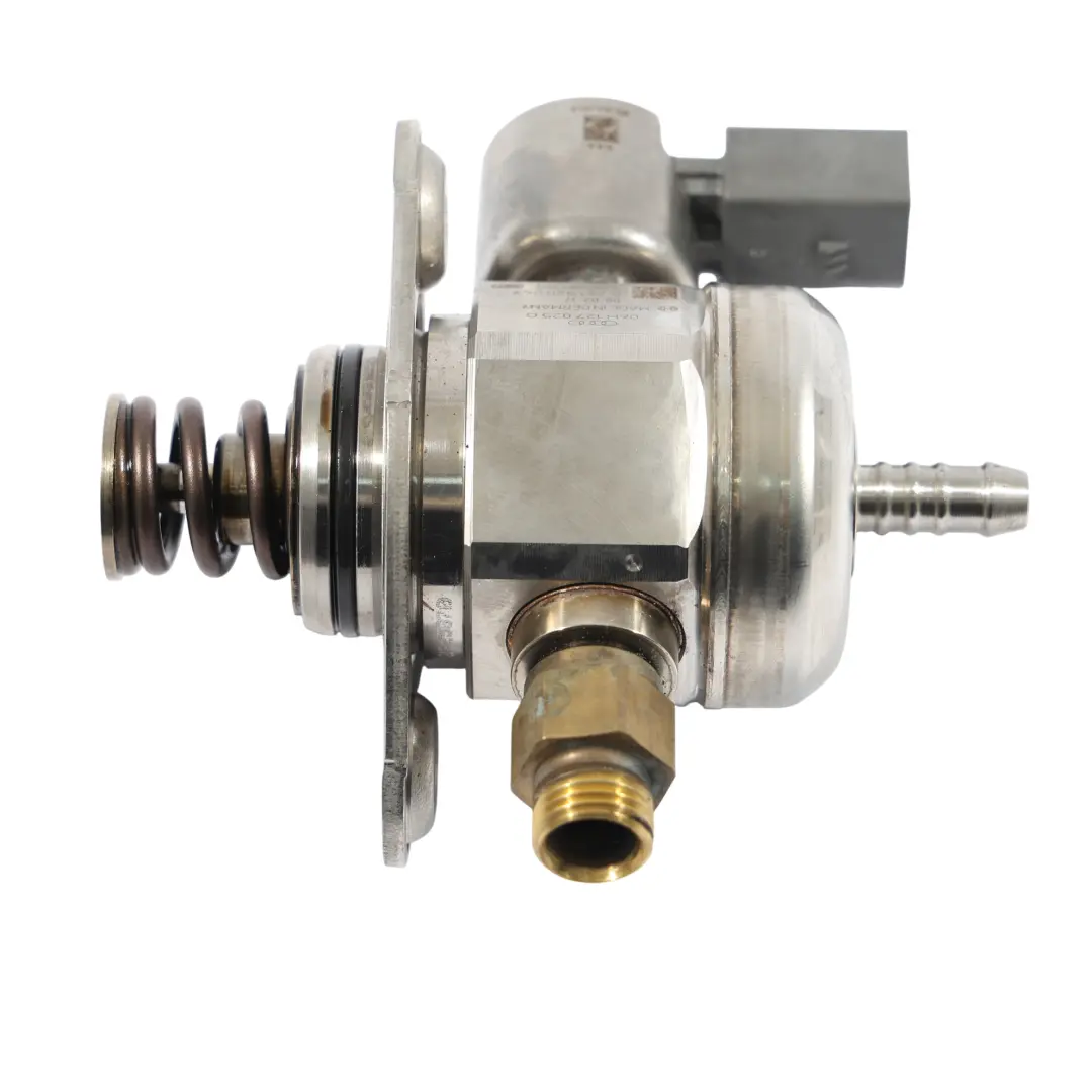 Pompa Paliwa 1.8 TFSI TSI 06H127025G do Audi A3 8P A5 8T VW Passat B6 o numerze 06H127025K Audi A3 8P A5 8T VW Passat B6 Pompa Paliwa 1.8 TFSI TSI 06H127025G - SKU 06H127025K - Numer Części 06H127025K
