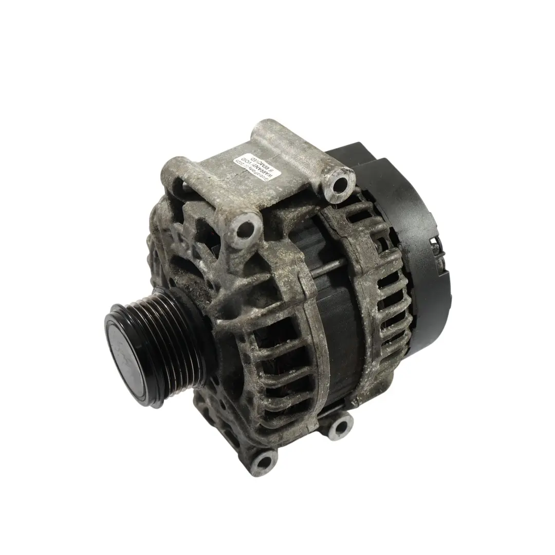 Alternateur Moteur Générateur 2.0 TFSI Essence pour Audi A5 8T A4 B8 à propos du numéro de pièce 06H903017T Audi A5 8T A4 B8 Alternateur Moteur Générateur 2.0 TFSI Essence - SKU 06H903017T - Numéro de pièce 06H903017T