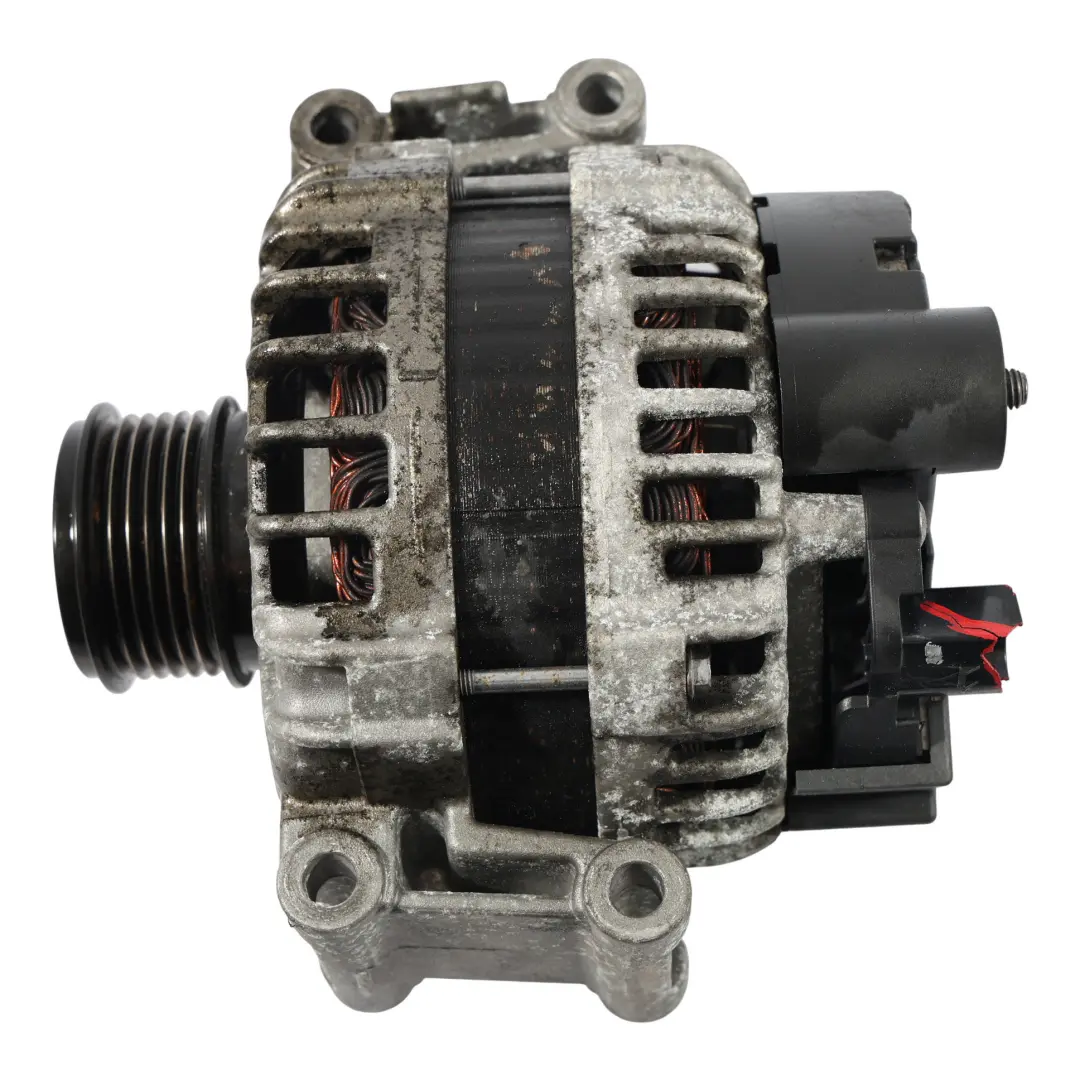 Alternator do Audi A4 B8 A5 8T Q5 8R o numerze 06H903018J Audi A4 B8 A5 8T Q5 8R Alternator - SKU 06H903018J-1 - Numer Części 06H903018J