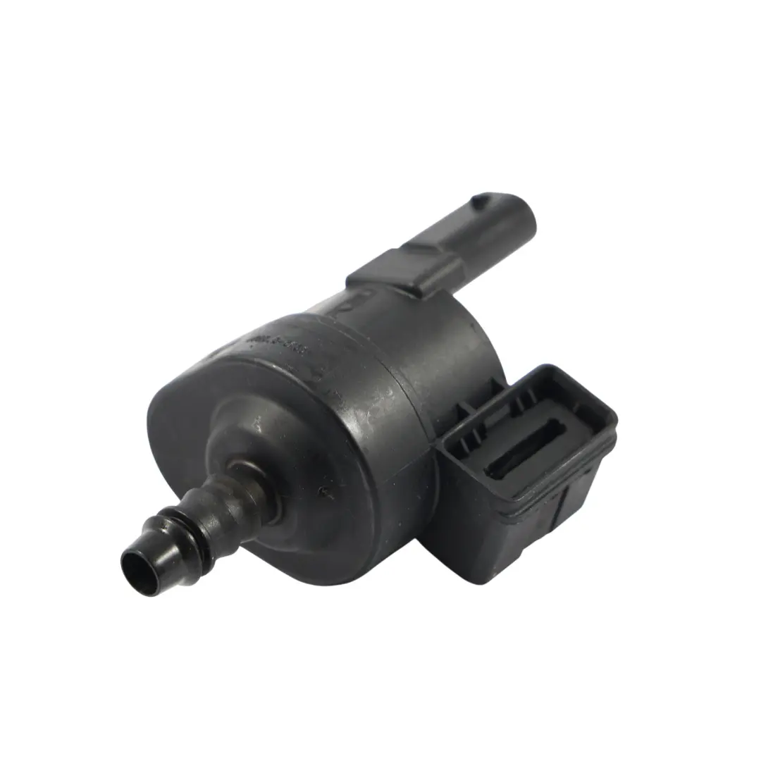 CZPB Valve De Reniflard Du Séparateur D'Huile pour Audi A3 8V 2.0 TFSI à propos du numéro de pièce 06H906517Q Audi A3 8V 2.0 TFSI CZPB Valve De Reniflard Du Séparateur D'Huile - SKU 06H906517Q - Numéro de pièce 06H906517Q