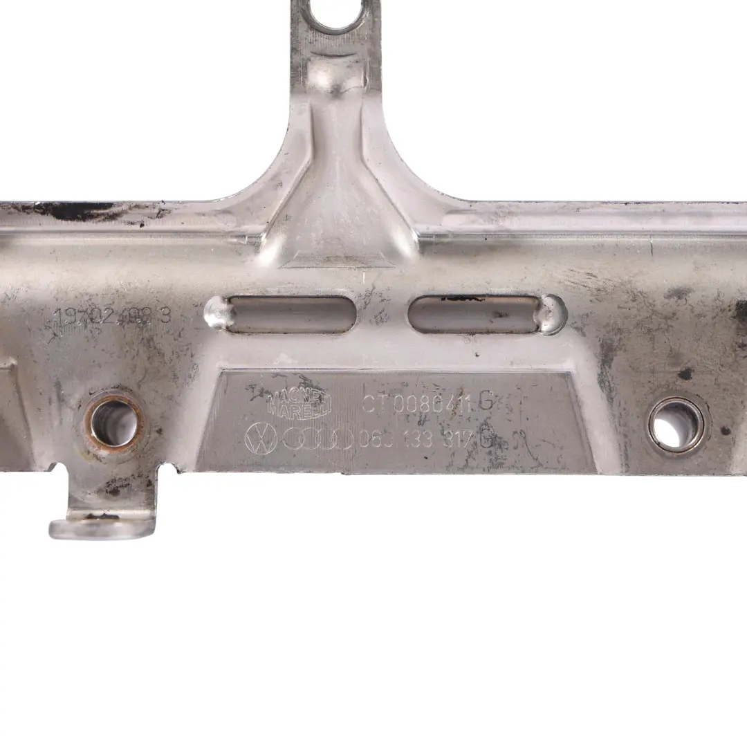 Kraftstoffeinspritz Leiste Einspritz Düse 1.8 TFSI 06J133317G für Audi A3 8P A4 B8 mit Teilenummer 06J198510A Audi A3 8P A4 B8 Kraftstoffeinspritz Leiste Einspritz Düse 1.8 TFSI 06J133317G - SKU 06J198510A-1 - Teilenummer 06J198510A