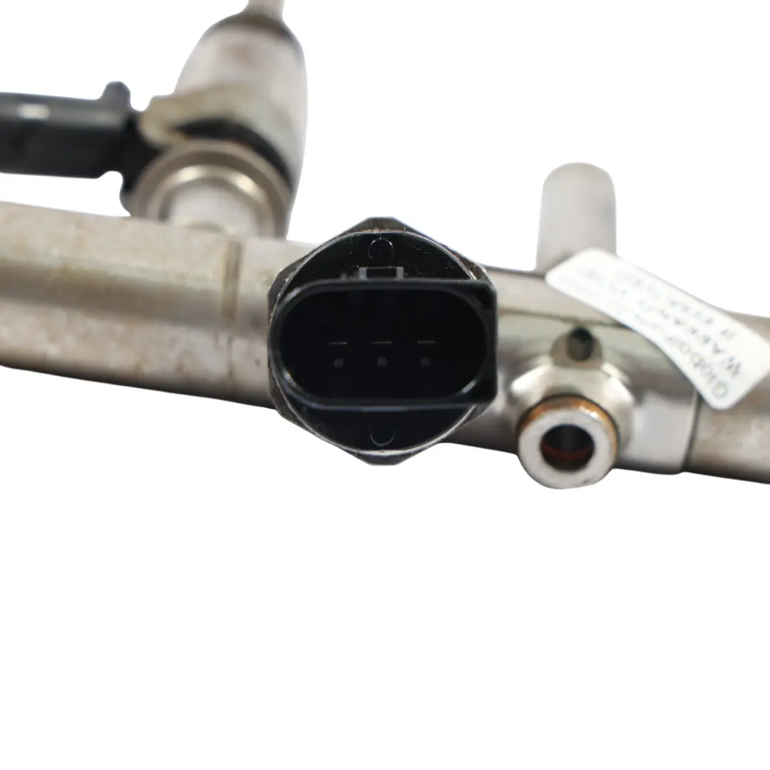 Audi A1 S1 8X A3 S3 8V A5 S5 F5 Rail Inyección Combustible 2.0 TFSI - SKU 06K133317G-1 - Número de pieza 06K133317G