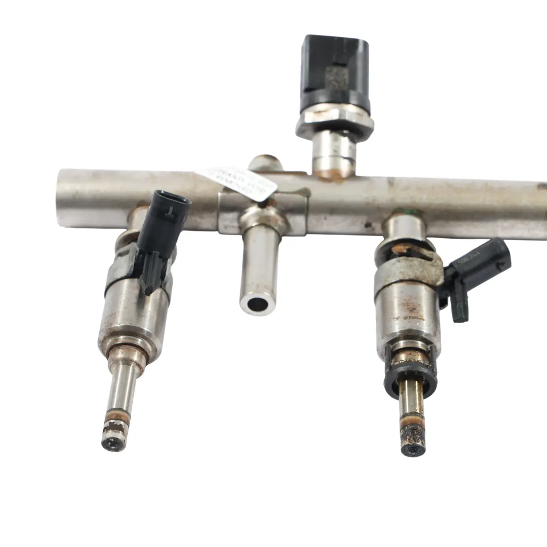 Audi A1 S1 8X A3 S3 8V A5 S5 F5 Rail Iniezione Carburante 2.0 TFSI - SKU 06K133317G-1 - Numero di parte 06K133317G