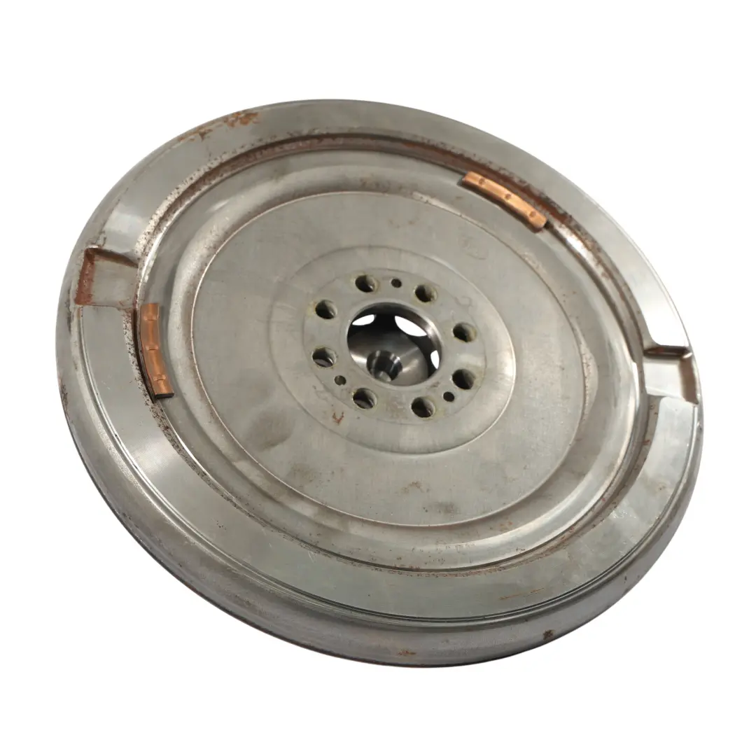 Cambio A Doppia Massa Del Volano Automatico 2.0 Benzina per Audi A6 C8 con numero di parte 06L105266C Audi A6 C8 Cambio A Doppia Massa Del Volano Automatico 2.0 Benzina - SKU 06L105266C - Numero di parte 06L105266C