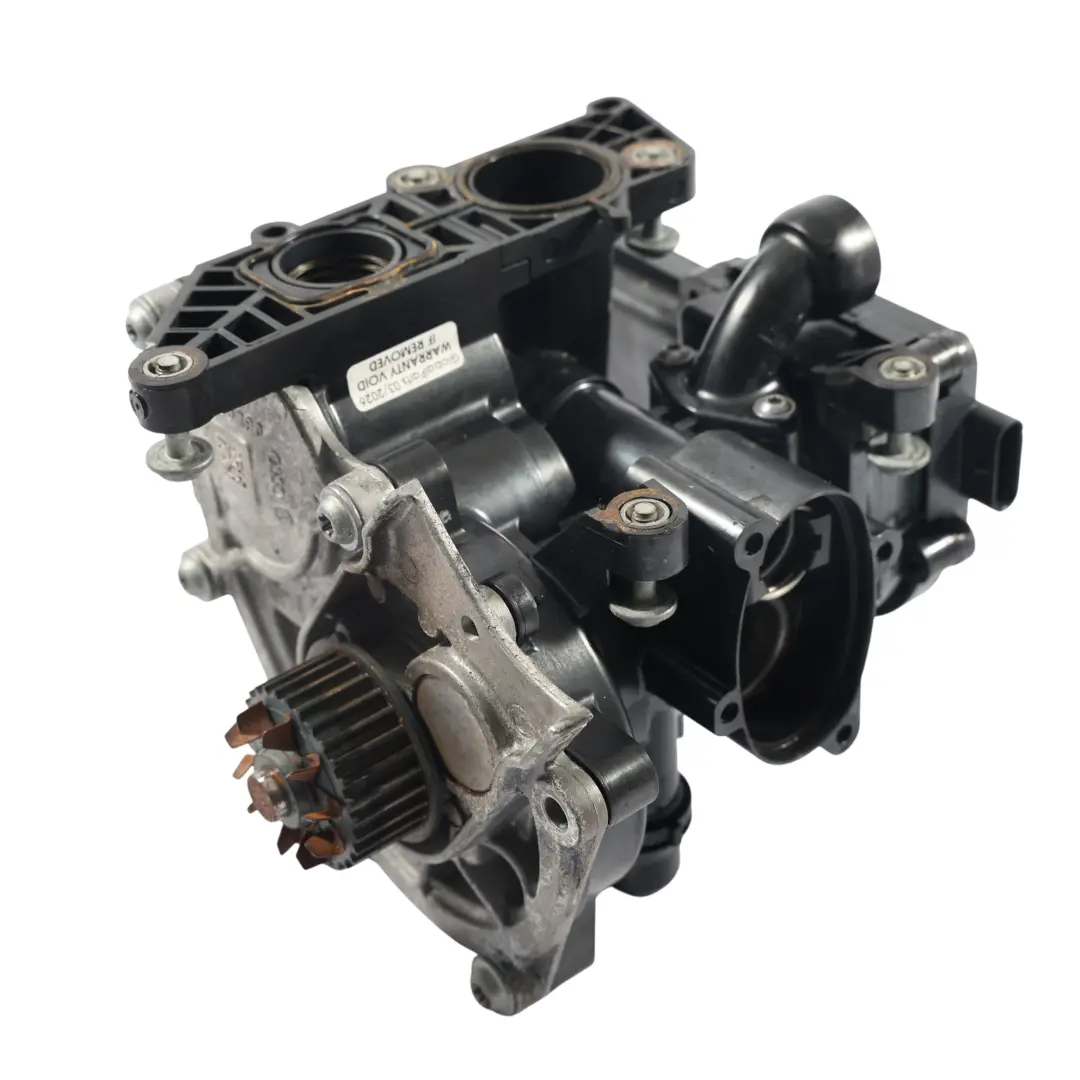 Audi S3 8V 2.0 TFSI DJHA Pompe Eau Régulateur Liquide Refroidissement - SKU 06L121111P - Numéro de pièce 06L121111P