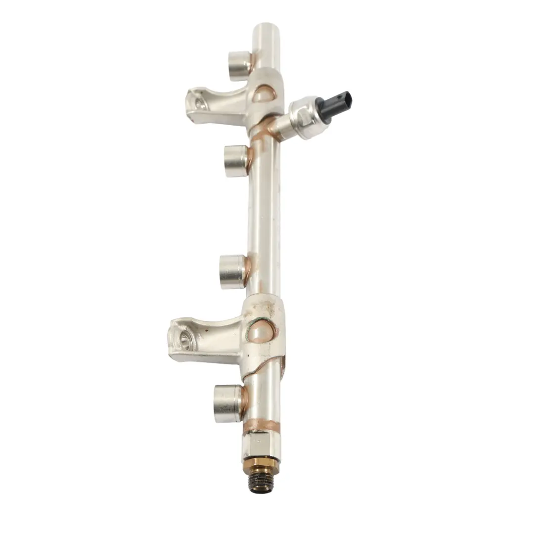 Kraftstoffeinspritzung Rail Injektoren 2.0 TFSI für Audi A4 B9 TT FV mit Teilenummer 06L133317N Audi A4 B9 TT FV Kraftstoffeinspritzung Rail Injektoren 2.0 TFSI - SKU 06L133317N-1 - Teilenummer 06L133317N