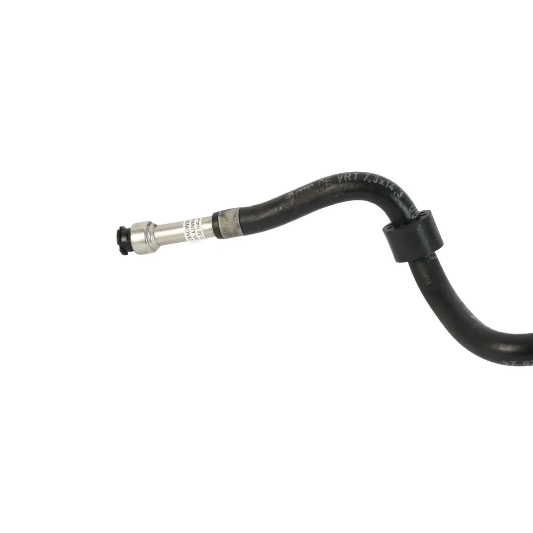 Tubo Flessibile Carburante 2.0 TFSI Benzina per Audi A4 B8 A5 8T A5 S5 Q5 con numero di parte 06L133986 Audi A4 B8 A5 8T A5 S5 Q5 Tubo Flessibile Carburante 2.0 TFSI Benzina - SKU 06L133986 - Numero di parte 06L133986