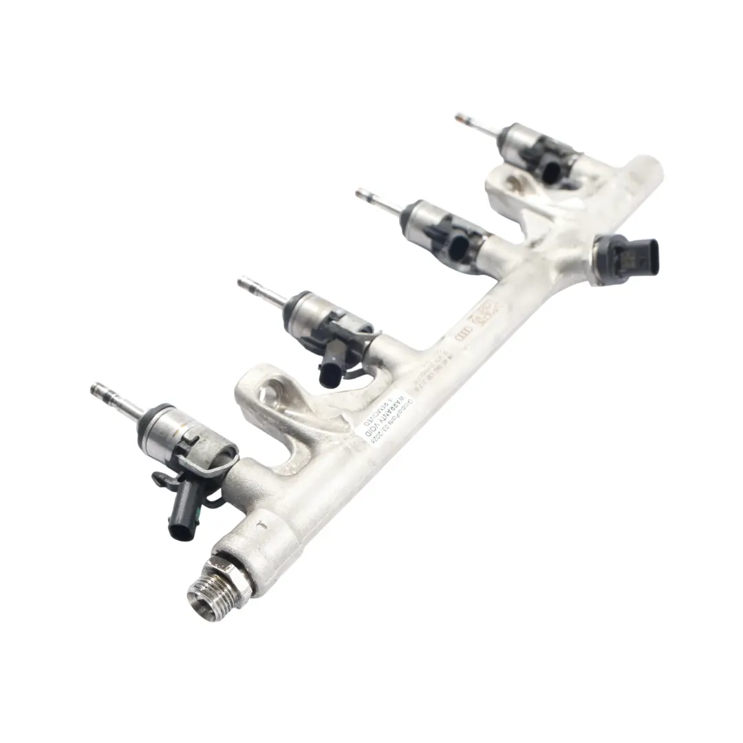 Audi A3 8Y 2.0 TFSI VW Golf Mk8 Rail Iniezione Iniettori SET - SKU 06Q133317B-1 - Numero di parte 06Q133317B
