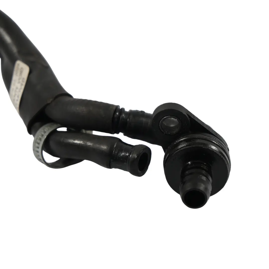 Przewód Odpowietrzający Głowicy Cylindra 4.2 FSI do Audi S5 8T o numerze 079103217S Audi S5 8T Przewód Odpowietrzający Głowicy Cylindra 4.2 FSI - SKU 079103217S - Numer Części 079103217S