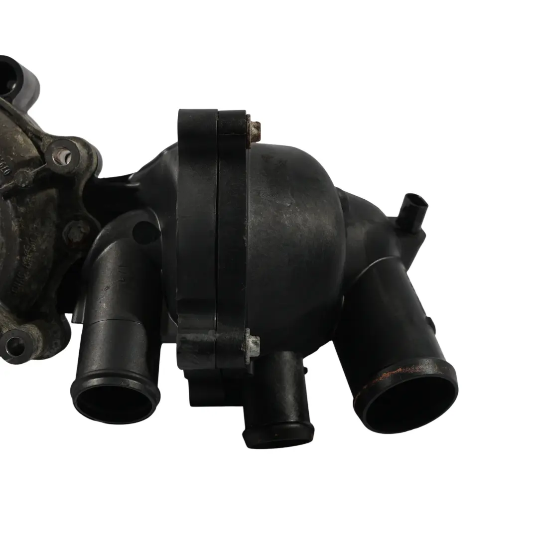 Pompa Acqua Refrigerante Termostato per Audi S5 8T con numero di parte 079121013P Audi S5 8T Pompa Acqua Refrigerante Termostato - SKU 079121013P - Numero di parte 079121013P