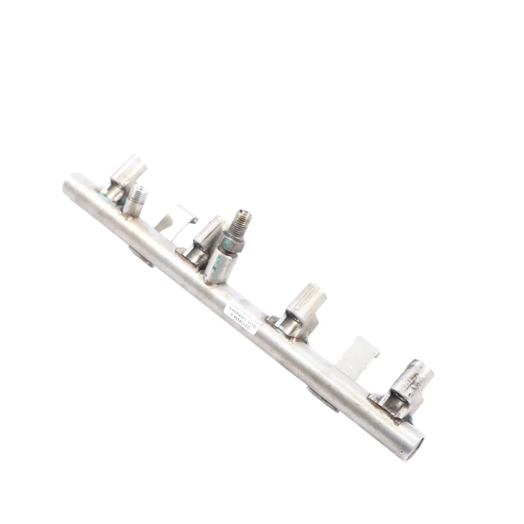 Inyección Combustible Inyector Rail Izquierda 4.2 Petol para Audi S5 8T con número de pieza 079133315E Audi S5 8T Inyección Combustible Inyector Rail Izquierda 4.2 Petol - SKU 079133315E - Número de pieza 079133315E