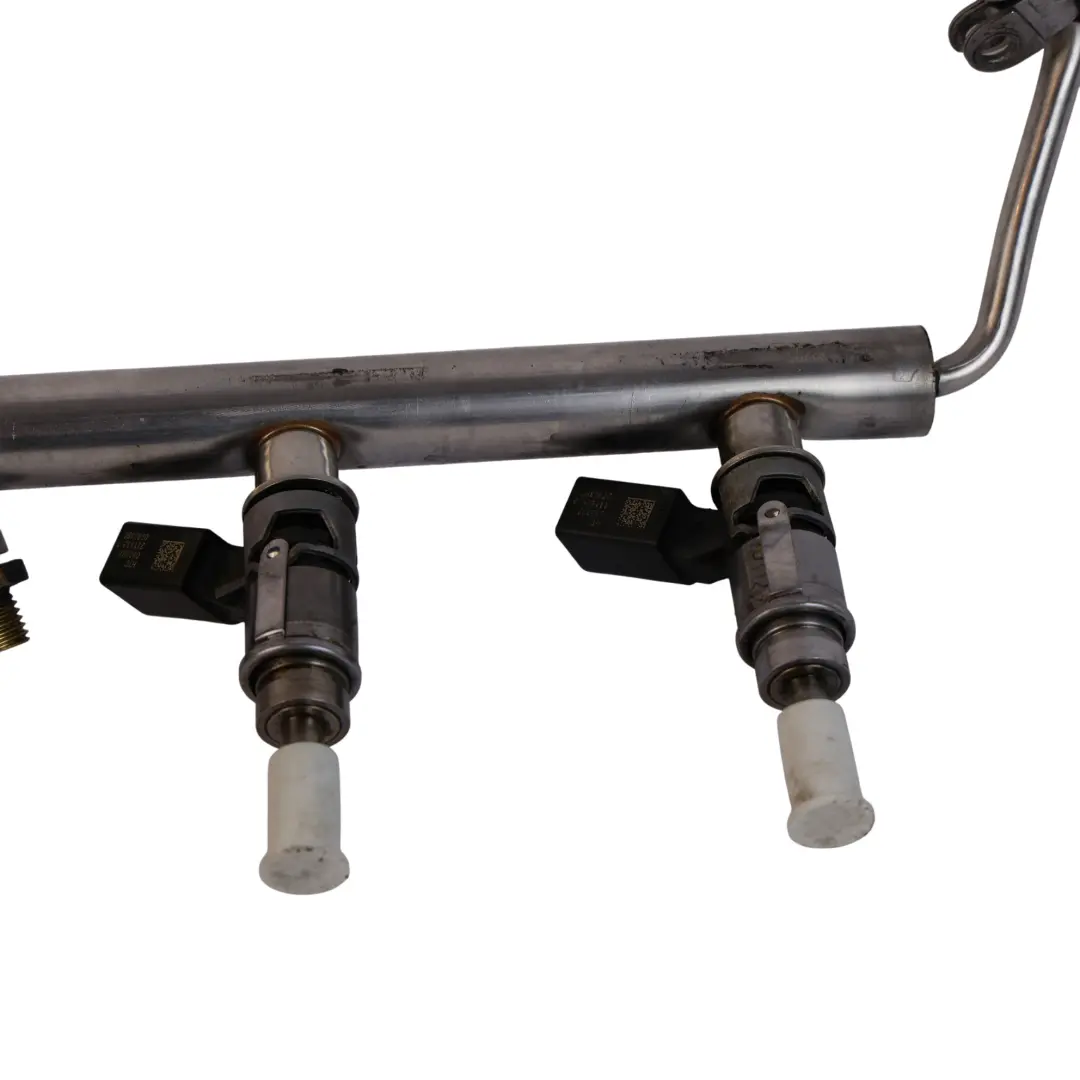 Rail Line Injectors Pipe Left N/S to Audi S5 8T 4.2 FSI Fuel Injection with Part number 079133315S Audi S5 8T 4.2 FSI Fuel Injection Rail Line Injectors Pipe Left N/S - SKU 079133315S - Part number 079133315S