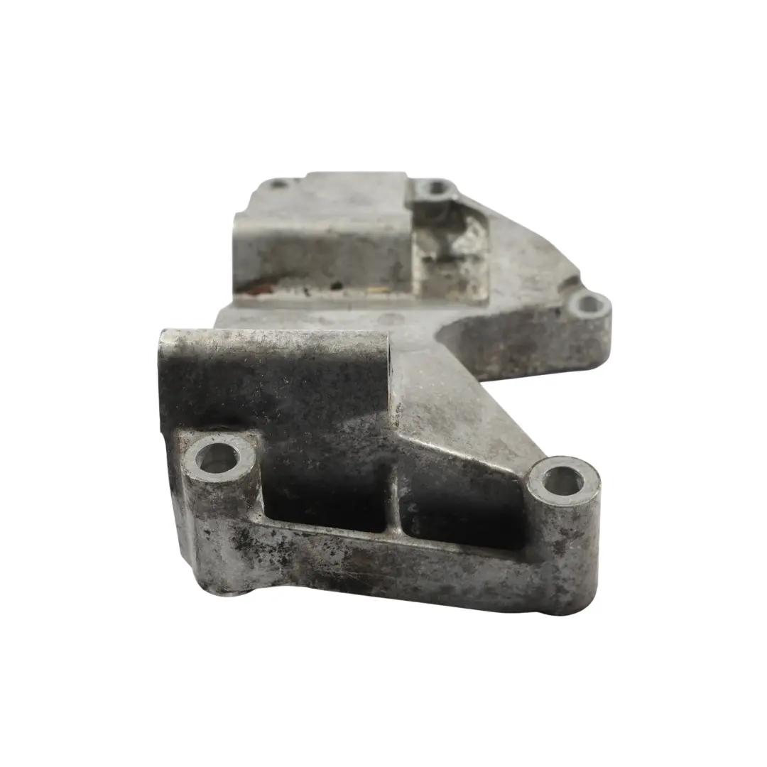 Audi A4 B8 S5 8T 4.2 FSI Alternador Soporte - SKU 079903805E - Número de pieza 079903805E