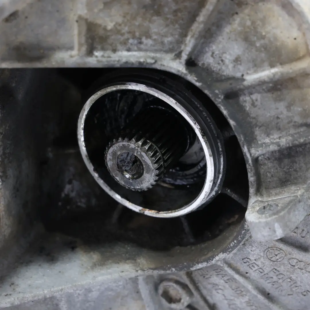 Volkswagen Transpoter T5 2.0 TDI Schalt Getriebe 6-Gang KUP GARANTIE - SKU 0A5300046B - Teilenummer 0A5300046B