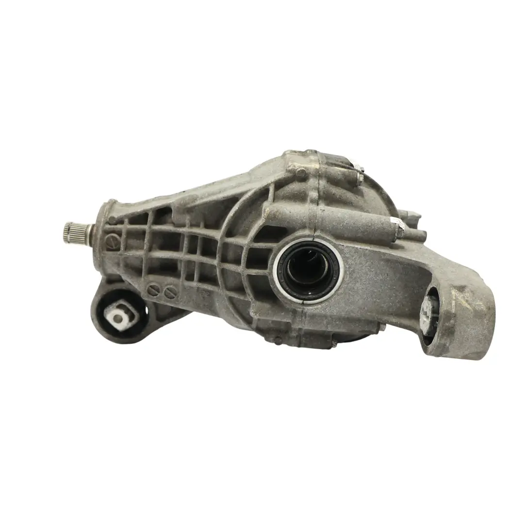 CRCA Dyferencjał Dyfer Tylny Tył do Volkswagen Touareg 3.0 TDI o numerze 0BP525015K Volkswagen Touareg 3.0 TDI CRCA Dyferencjał Dyfer Tylny Tył - SKU 0BP525015K - Numer Części 0BP525015K