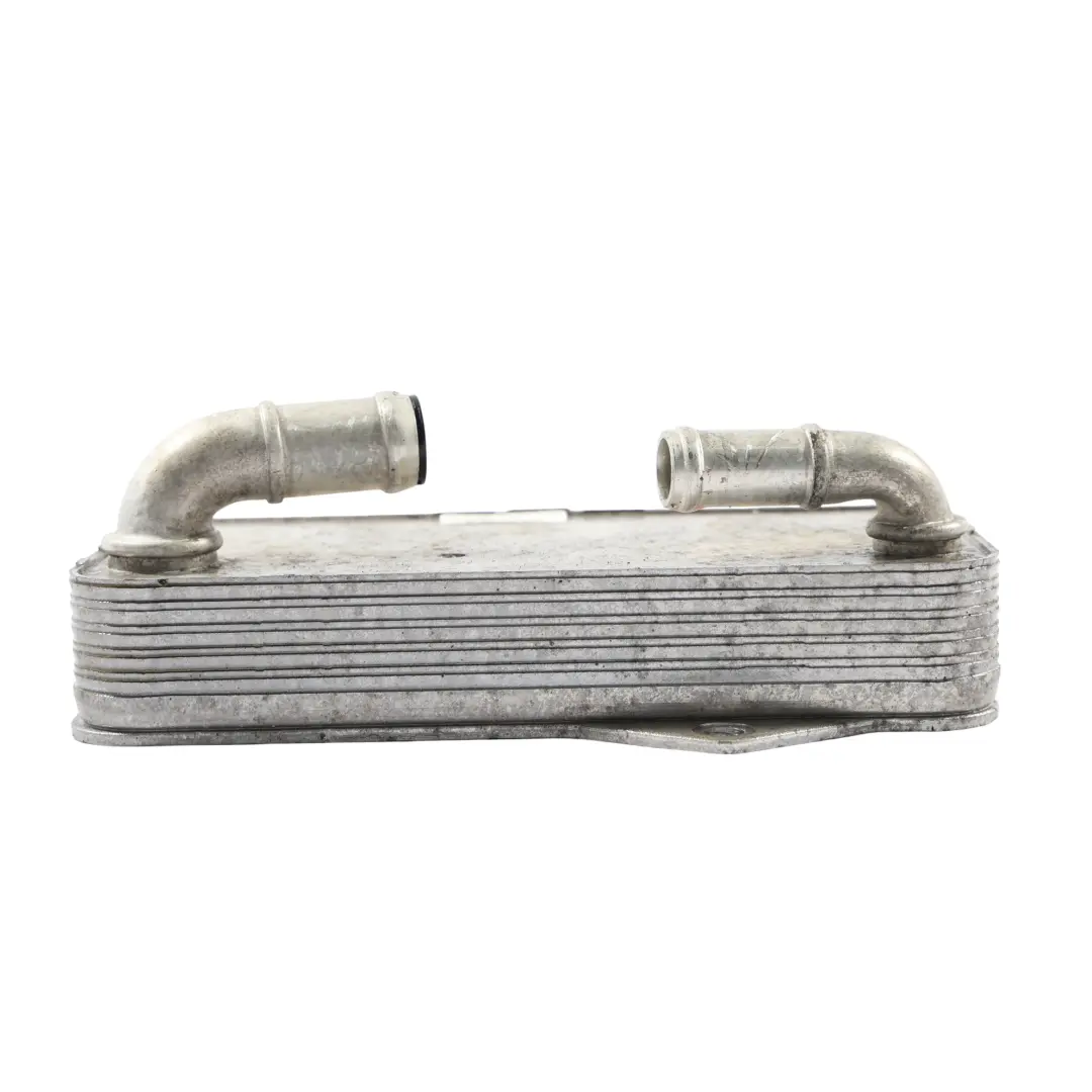 Refroidisseur D'Huile Boîte Automatique 2.0 TFSI DJHA pour Audi S3 8V à propos du numéro de pièce 0GC317019A Audi S3 8V Refroidisseur D'Huile Boîte Automatique 2.0 TFSI DJHA - SKU 0GC317019A - Numéro de pièce 0GC317019A