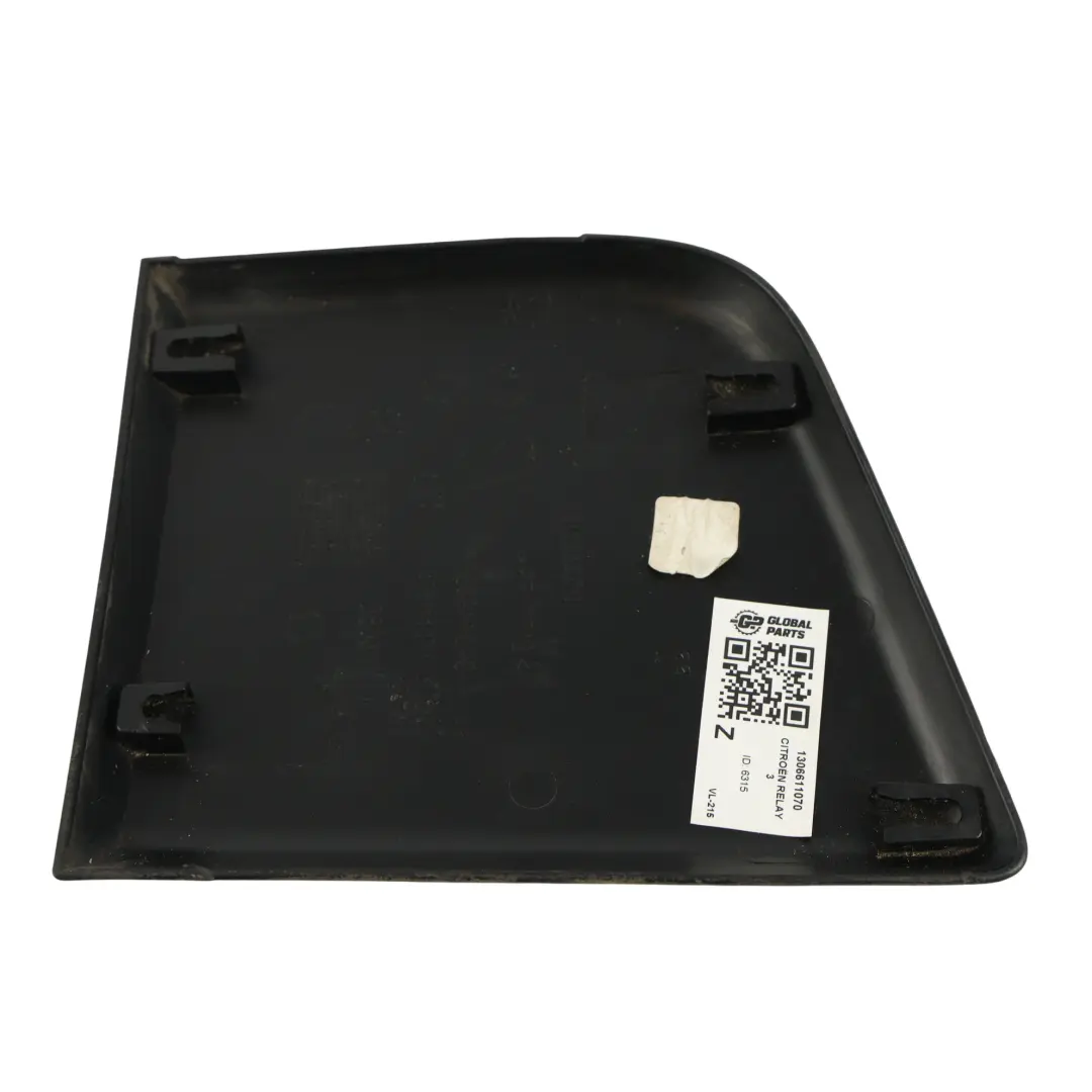 Moldura Guardabarros Trasero Izquierdo para Citroën Relay 3 con número de pieza 1306611070 Citroën Relay 3 Moldura Guardabarros Trasero Izquierdo - SKU 1306611070 - Número de pieza 1306611070