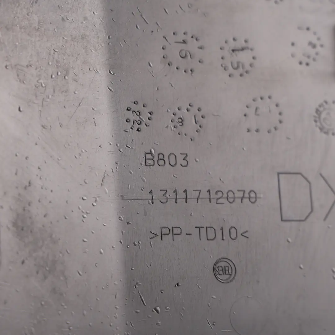 Mk3 Wheel Arch Corner Side Moulding Trim Rear Right O/S to Citroën Relay with Part number 1311712070 Citroën Relay Mk3 Wheel Arch Corner Side Moulding Trim Rear Right O/S - SKU 1311712070 - Part number 1311712070