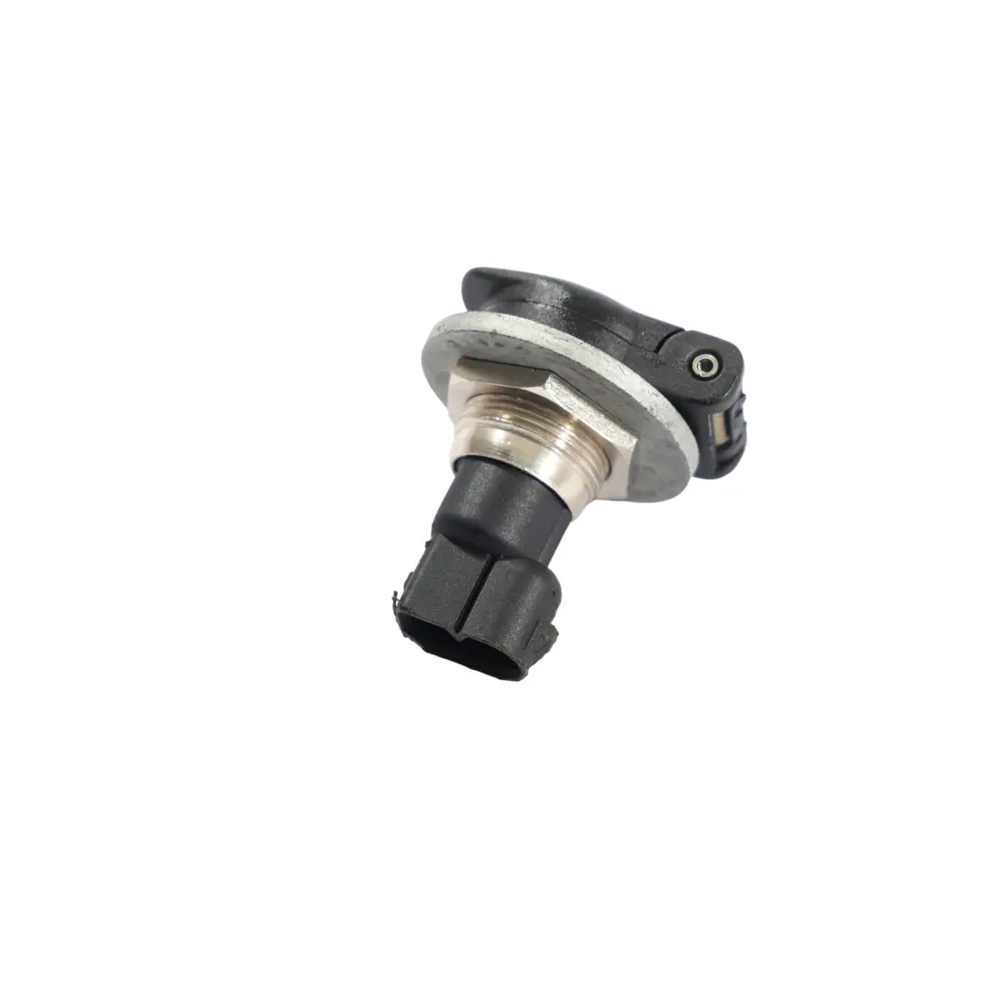 Socket Charging12V to BMW F02 Plug In with Part number 1391630 BMW F02 Plug In Socket Charging12V - SKU 1391630 - Part number 1391630