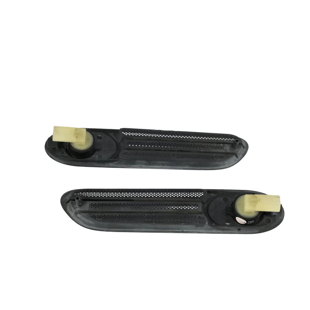 Enjoliveur De Clignotant Latéral Avant Gauche Droite Noir pour Mini R50 R52 à propos du numéro de pièce 1503560 Mini R50 R52 Enjoliveur De Clignotant Latéral Avant Gauche Droite Noir - SKU 1503560-4 - Numéro de pièce 1503560