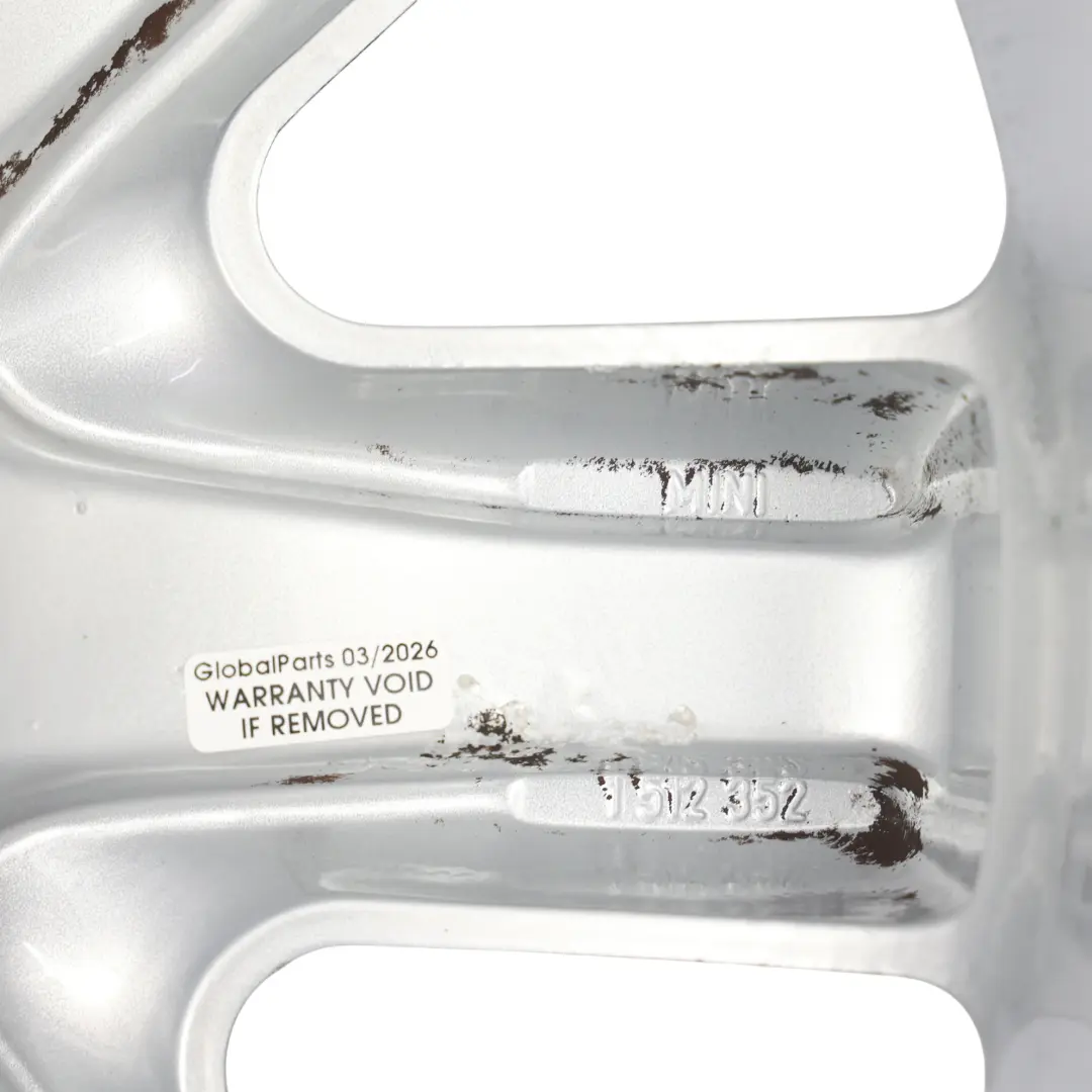 Jante En Alliage Roue Argentée 17" ET:48 7J Spoke 85 pour Mini R50 R56 R57 à propos du numéro de pièce 1512352 Mini R50 R56 R57 Jante En Alliage Roue Argentée 17" ET:48 7J Spoke 85 - SKU 1512352-4 - Numéro de pièce 1512352