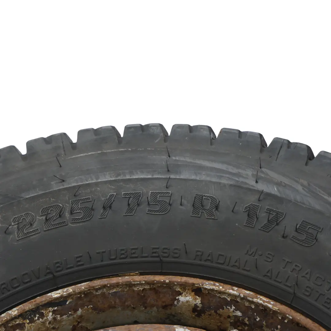  Opona Pirelli TR85 225/75 Felga Stalowa 17,5" 6J Pirelli 225/75R - SKU 15544-5 - Numer Części 15544