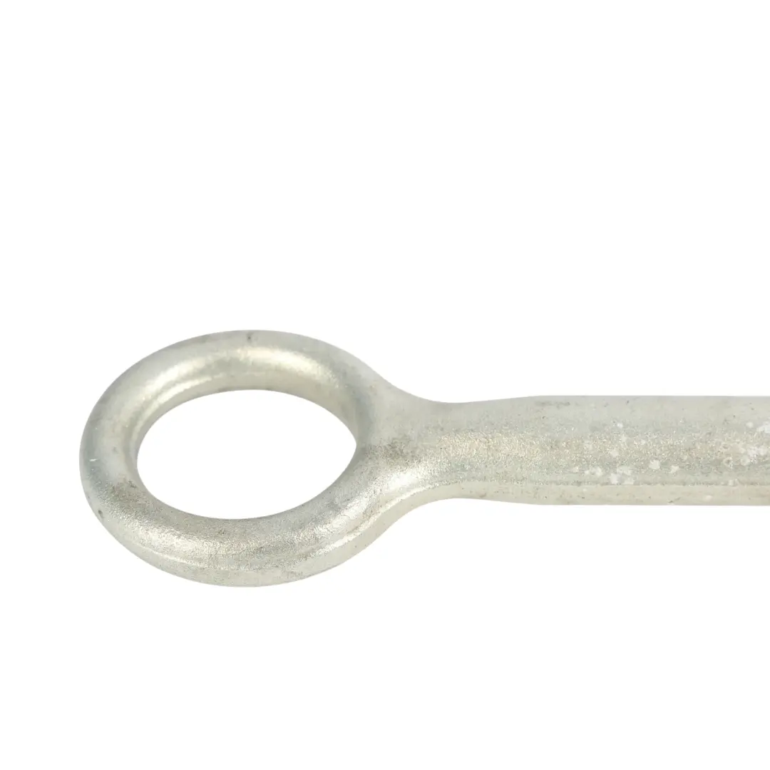 Anneau De Remorquage pour Land Rover Discovery Sport L550 à propos du numéro de pièce 17F794-AB Land Rover Discovery Sport L550 Anneau De Remorquage - SKU 17F794-AB - Numéro de pièce 17F794-AB